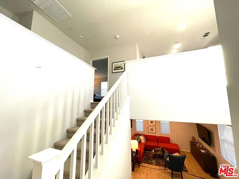 42720 Azure St — Photo 21