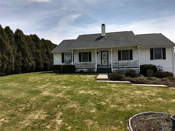 2nd image of 12713 Lakeside Dr