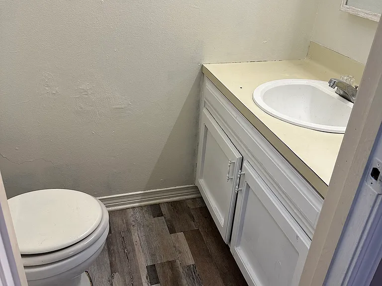 3021 North Blvd #2 — Photo 6