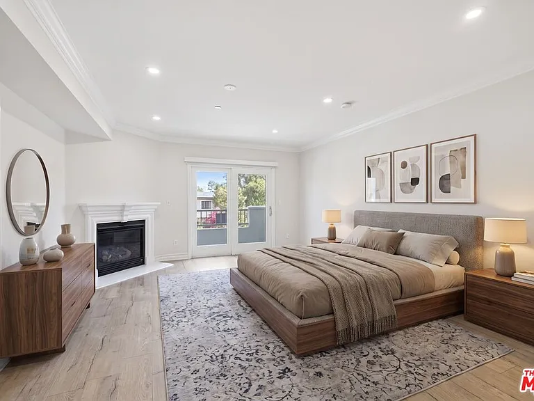1838 Westholme Ave #203 — Photo 6