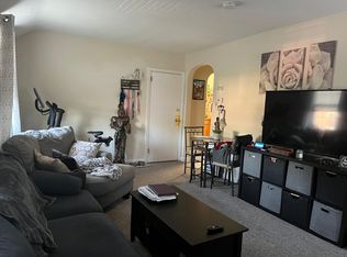 216 Pilgrim Ln, Drexel Hill, PA 19026