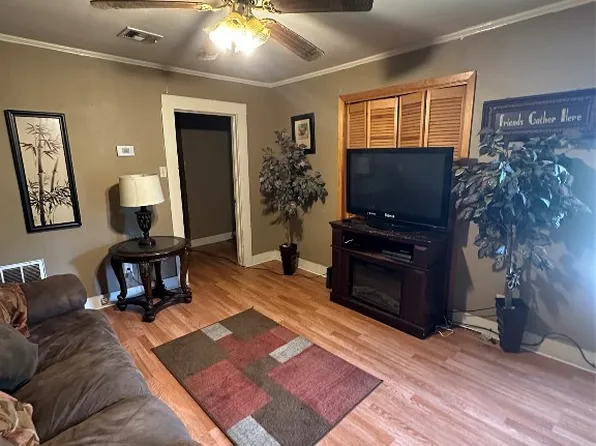 412 W Kentucky Ave, Vivian, LA 71082