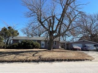 1401 S Main St, Emerson, NE 68733