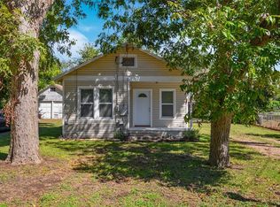 150 1st Ave, Columbus, TX 78934