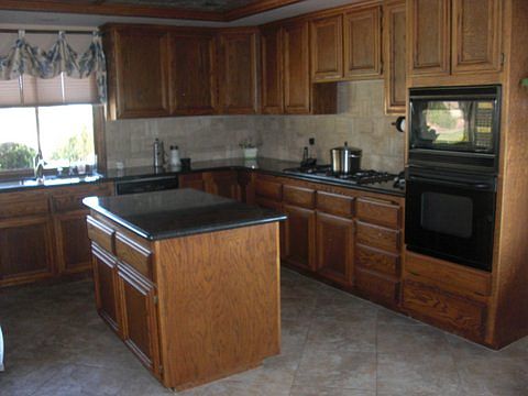 Granite kitchen counter tops