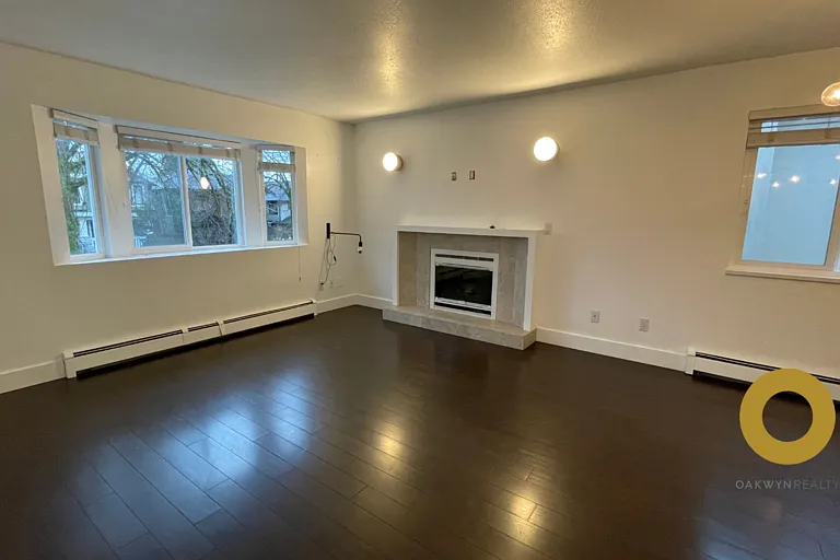 857 E 27th Ave #1A — Photo 9