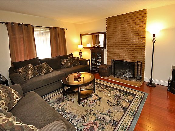 4th image of 226 Benicia Road