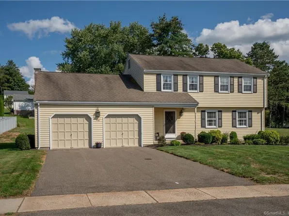 40 Farms Village Road, Rocky Hill, CT 06067