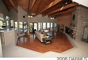 2nd image of 36 Twelve Oaks Trl