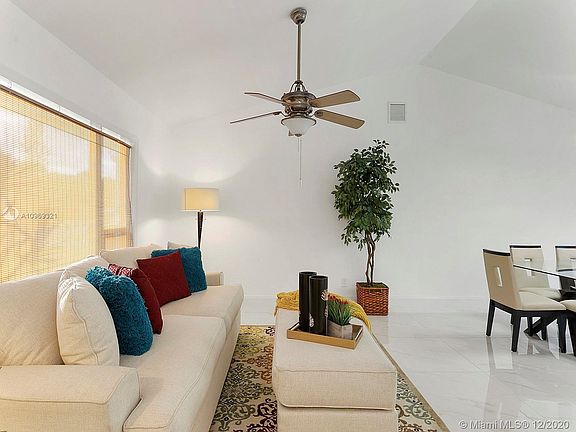 3rd image of 4003 NW 8th Ct