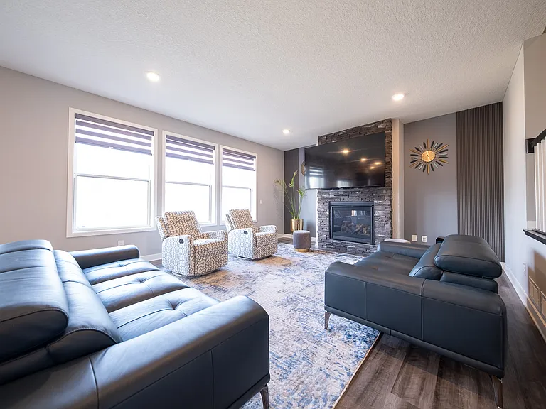 8380 Abercrombie Ln — Photo 14
