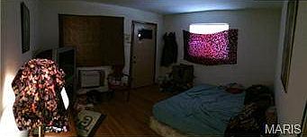 3rd image of 3222 Airway Ave
