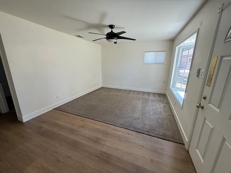 1636 Hughes Cir — Photo 3