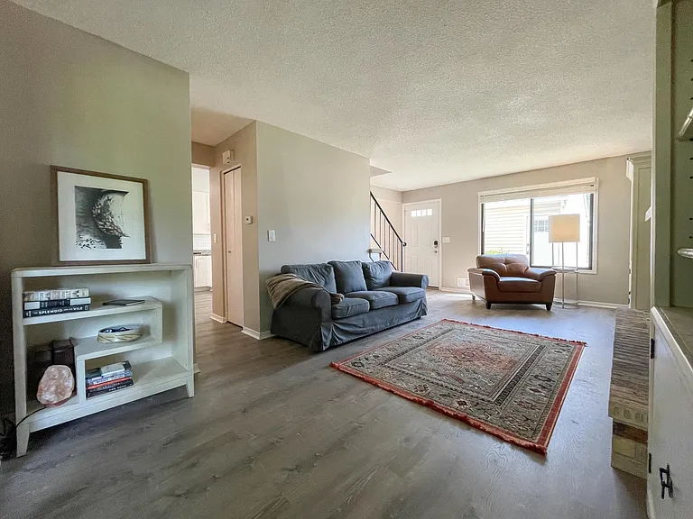4545 Orchid Cir — Photo 10