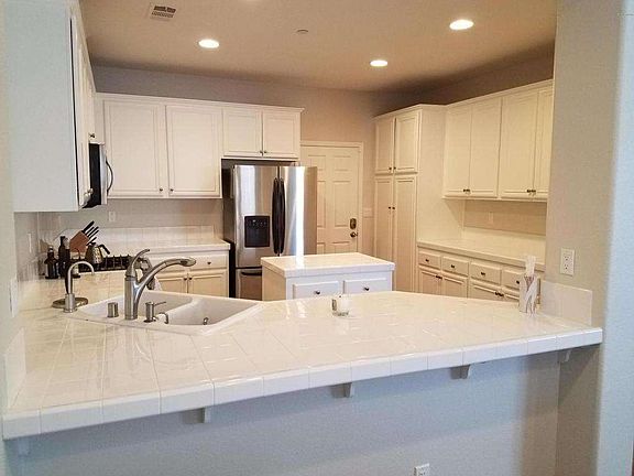 2nd image of 270 Via Antonio