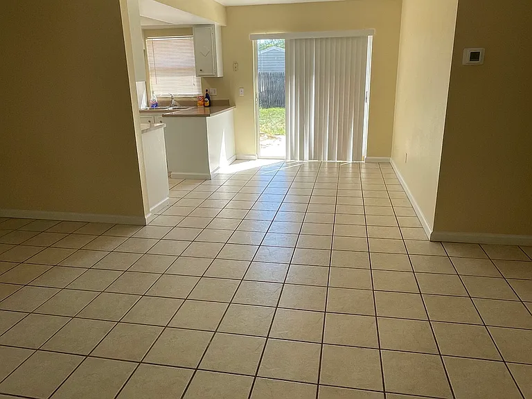 12068 Club Woods Dr — Photo 10