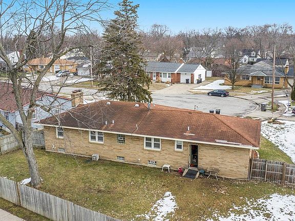 5th image of 2729 Sharon Ct SW