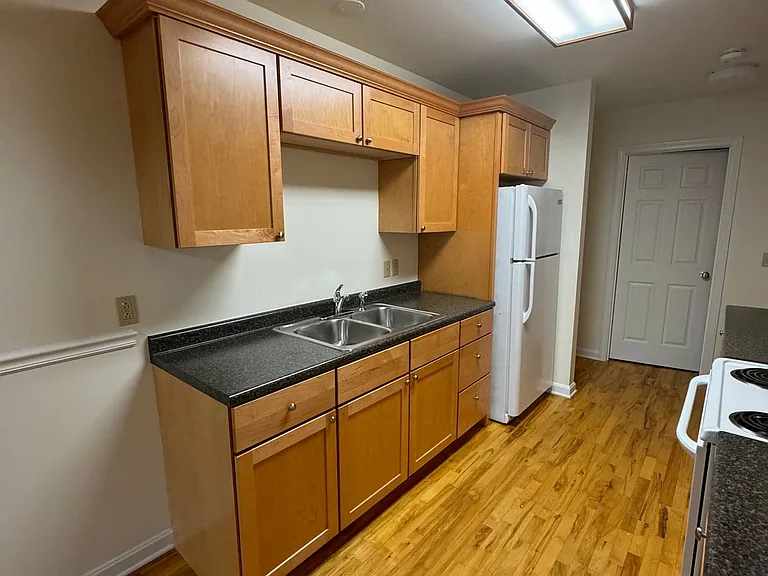 31 Sumner Ln #C — Photo 6