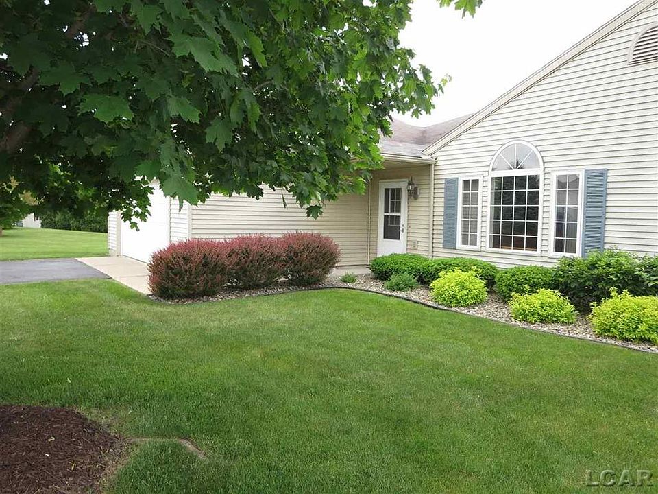 1st image of 1702 Stillwater Dr