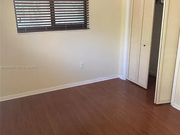 8950 Collins Ave #7 — Photo 18