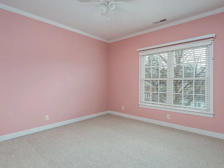 421 Suri Dr — Photo 30