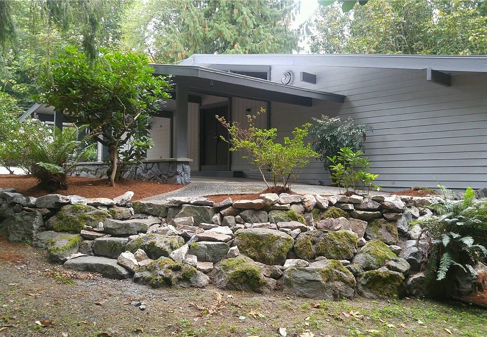 1st image of 8222 142nd Ave NE