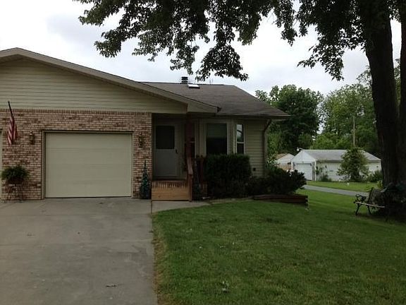 Linden Ranch Duplex