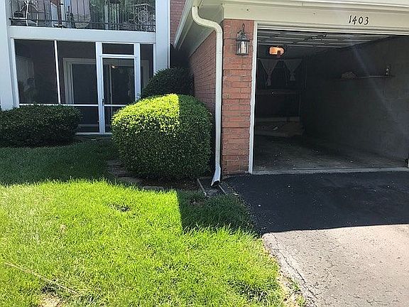 3rd image of 1403 Donard Park Ave