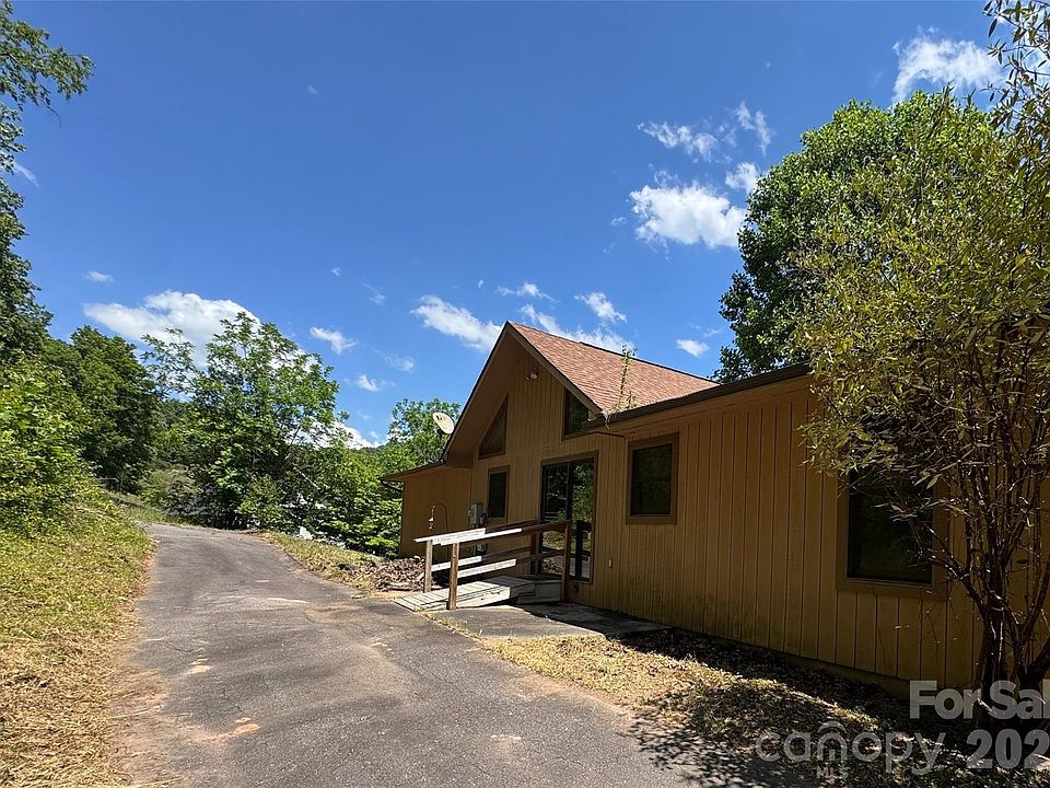 1st image of 64 Dillingham Rd
