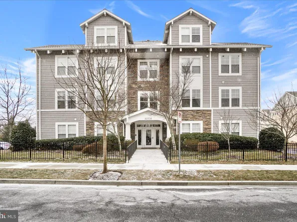 23730 Clarksmeade Dr Unit 203, Clarksburg, MD 20871