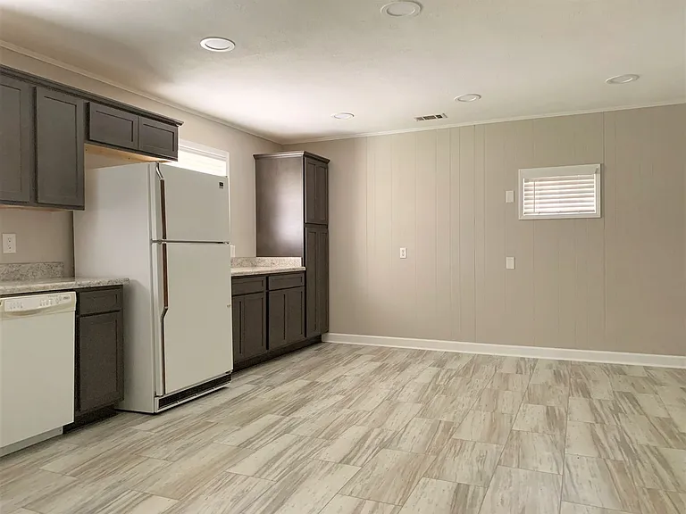 108 Osage Ave — Photo 8