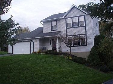 1st image of 309 Hummingbird Cir