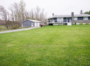 1265 Lake Henry Rd, Lake Ariel, PA 18436