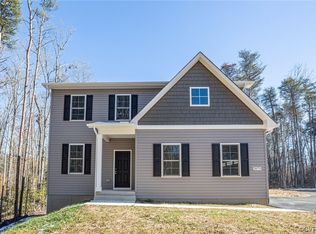 2075 Country Rd, Beaverdam, VA 23015