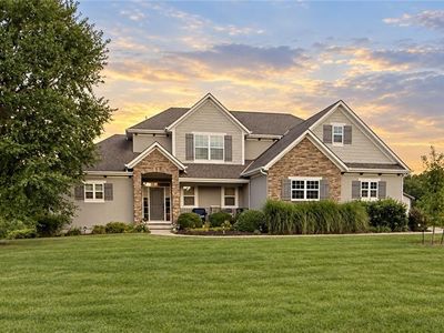 17625 Rock Island Dr, Pleasant Hill, MO, 64080