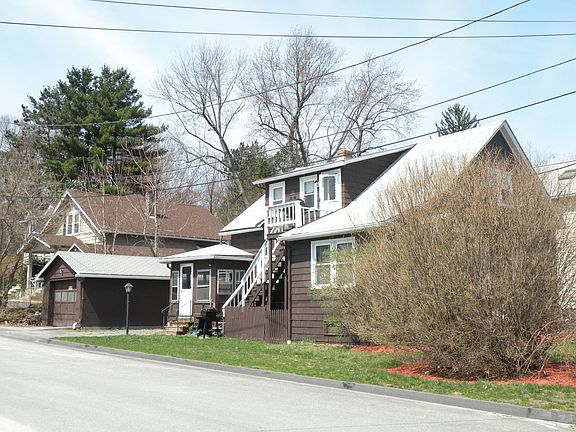 2nd image of 522 Lake Ave