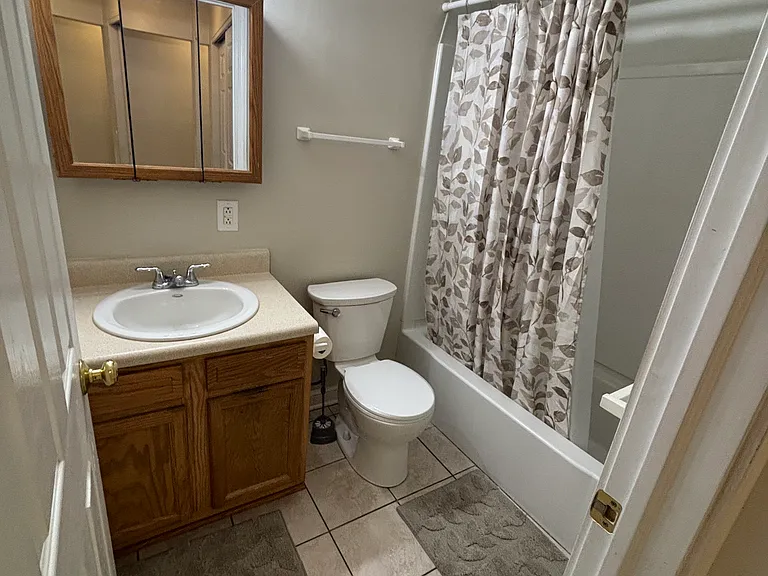 6669 Amsel Ave NE #1 — Photo 6