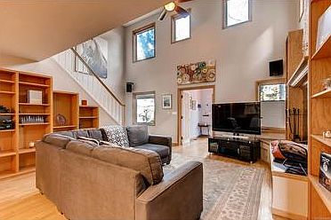 5th image of 150 W Byers Pl APT 3