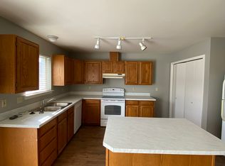 3519 Cascade Loop APT B, Yakima, WA 98902