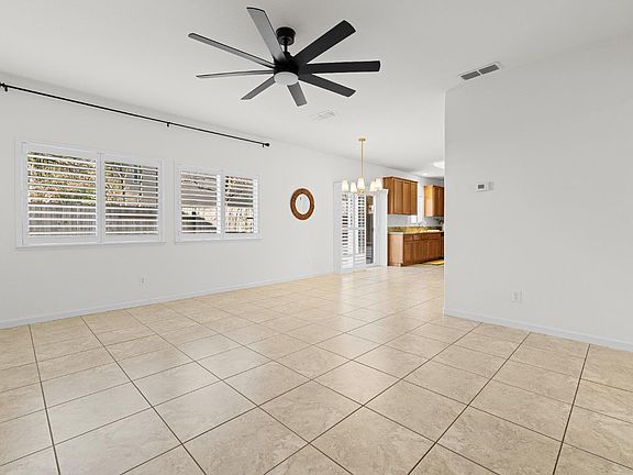 4th image of 1458 Grey Bunny Drive