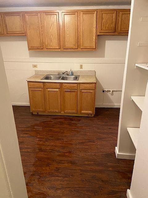 2nd image of 32451 Muskegon Ct
