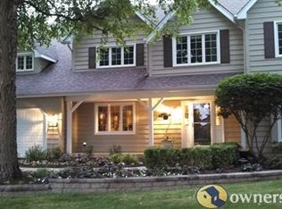 25W367 Westove Ct, Naperville, IL 60540