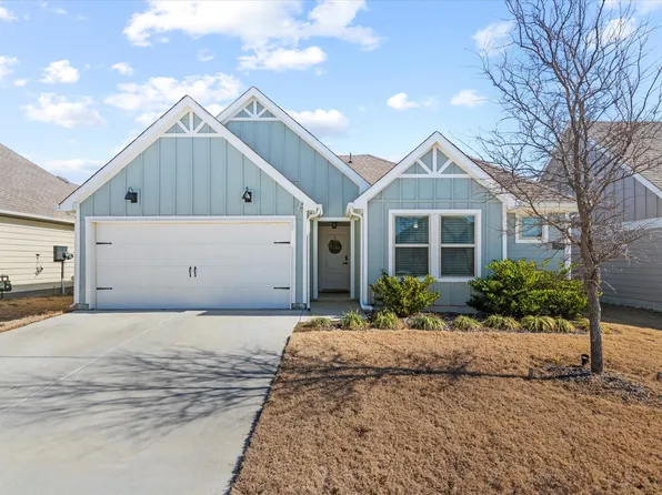 11236 Westpond Dr, Aubrey, TX 76227