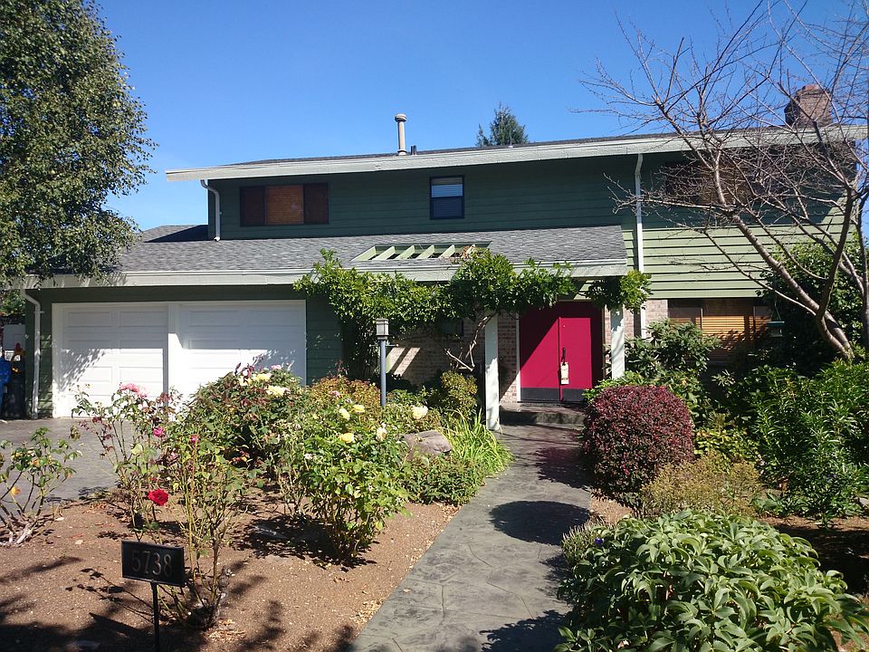 1st image of 5738 36th Ave NE