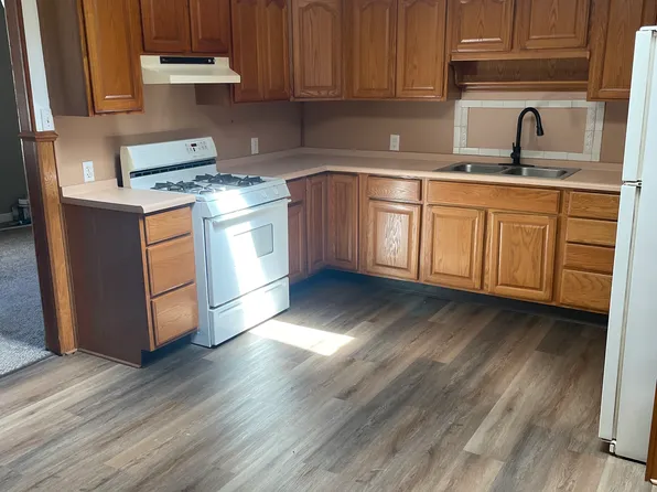 (undisclosed Address), Youngstown, OH 44502