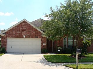 11831 Leaf Oak Dr, Houston, TX 77065