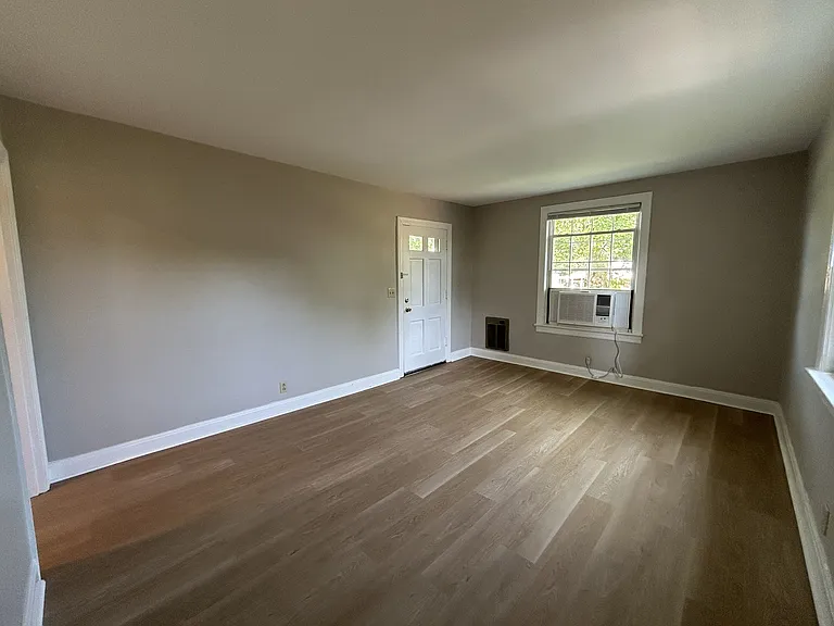 4808 Lindell St #4810 — Photo 7