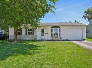 619 Belmont Dr, Romeoville, IL 60446