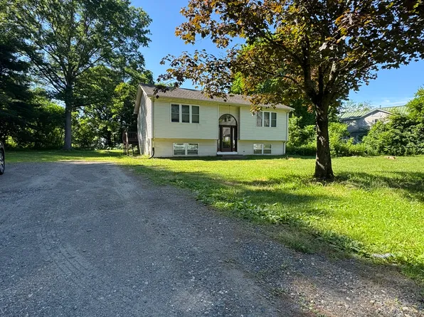 159 Amherst Rd, Sunderland, MA 01375