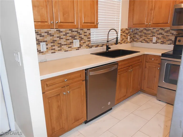 9409 Ivy Brook Run #1303 — Photo 5